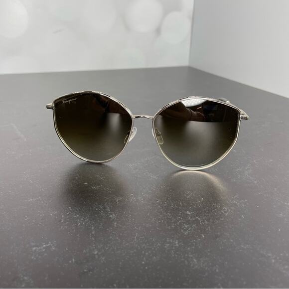 Salvatore Ferragamo SF264S 709 Gold Oval Sunglasses Women’s Sz 60-15-140 main image 7